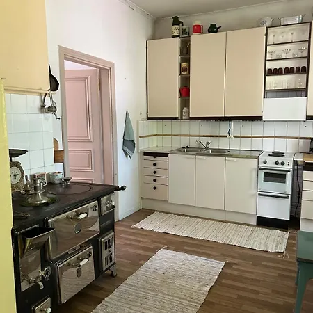 Atmoshperic Countryside House *