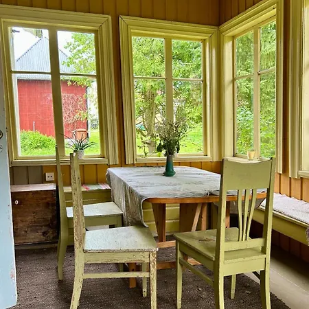 Atmoshperic Countryside House Vehmaa