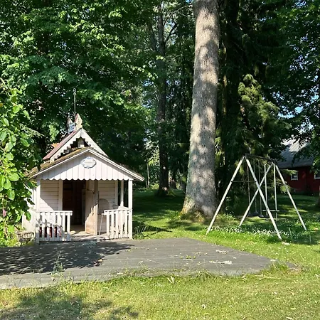 Ferienhaus Tunnelmallinen Maalaistaloelaemys