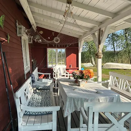 Atmoshperic Countryside House * Vehmaa