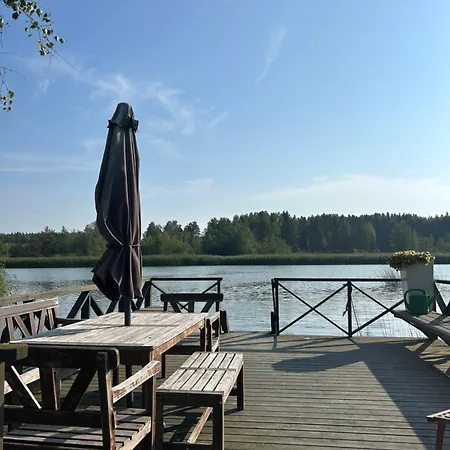 Atmoshperic Countryside House Сasa de vacaciones Vehmaa