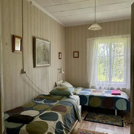 Tunnelmallinen Maalaistaloelaemys Ferienhaus *