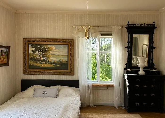 Atmoshperic Countryside House Vehmaa