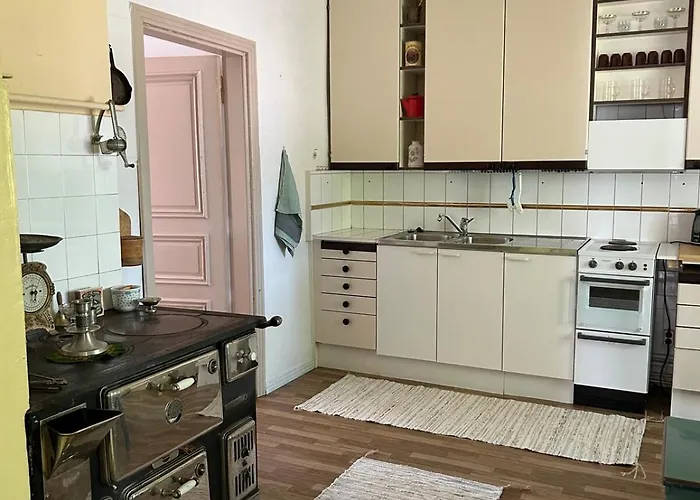 Atmoshperic Countryside House *