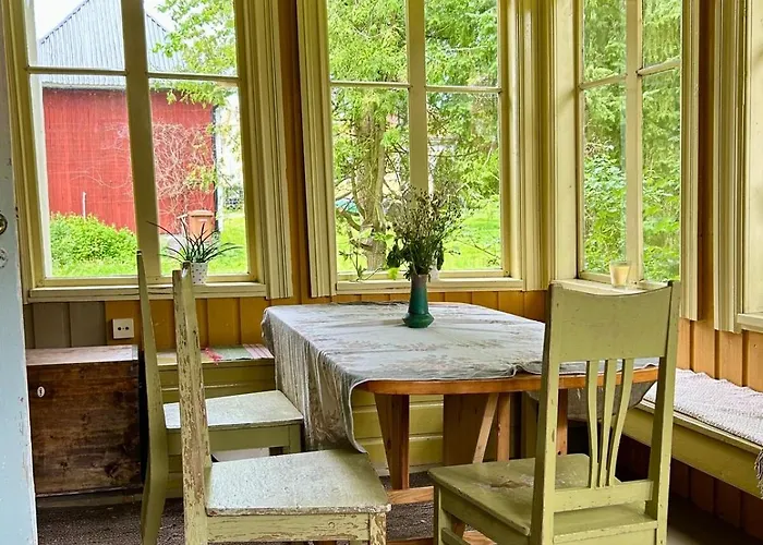 Atmoshperic Countryside House Vehmaa