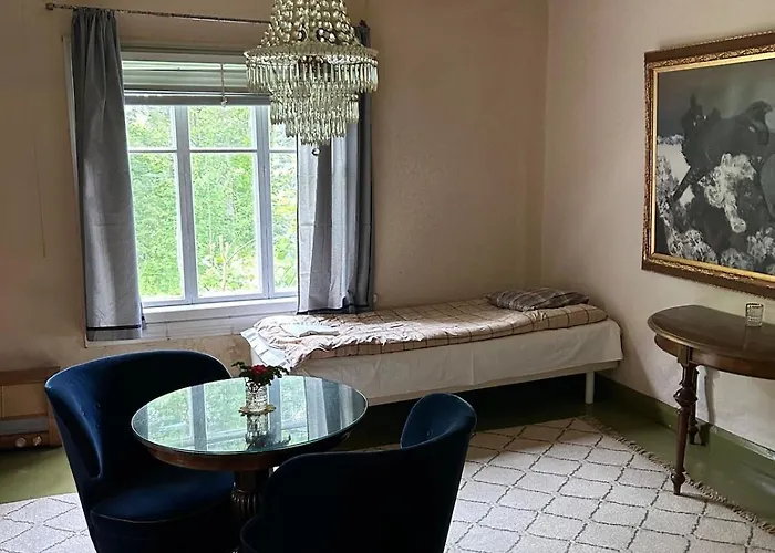 Atmoshperic Countryside House Vehmaa